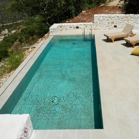 Athina-apea Holiday home Limeni